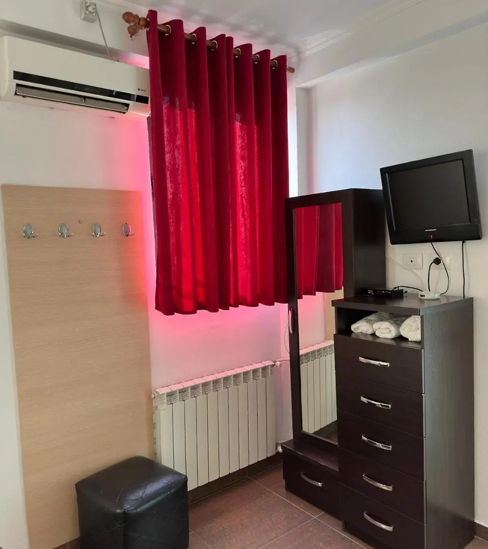 Hotel Kleo Rinas