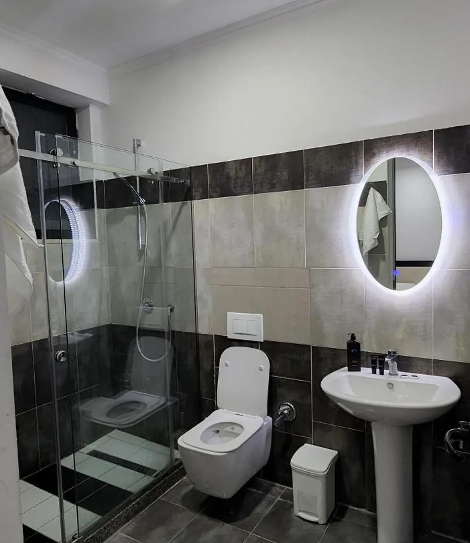 Hotel Kleo Rinas