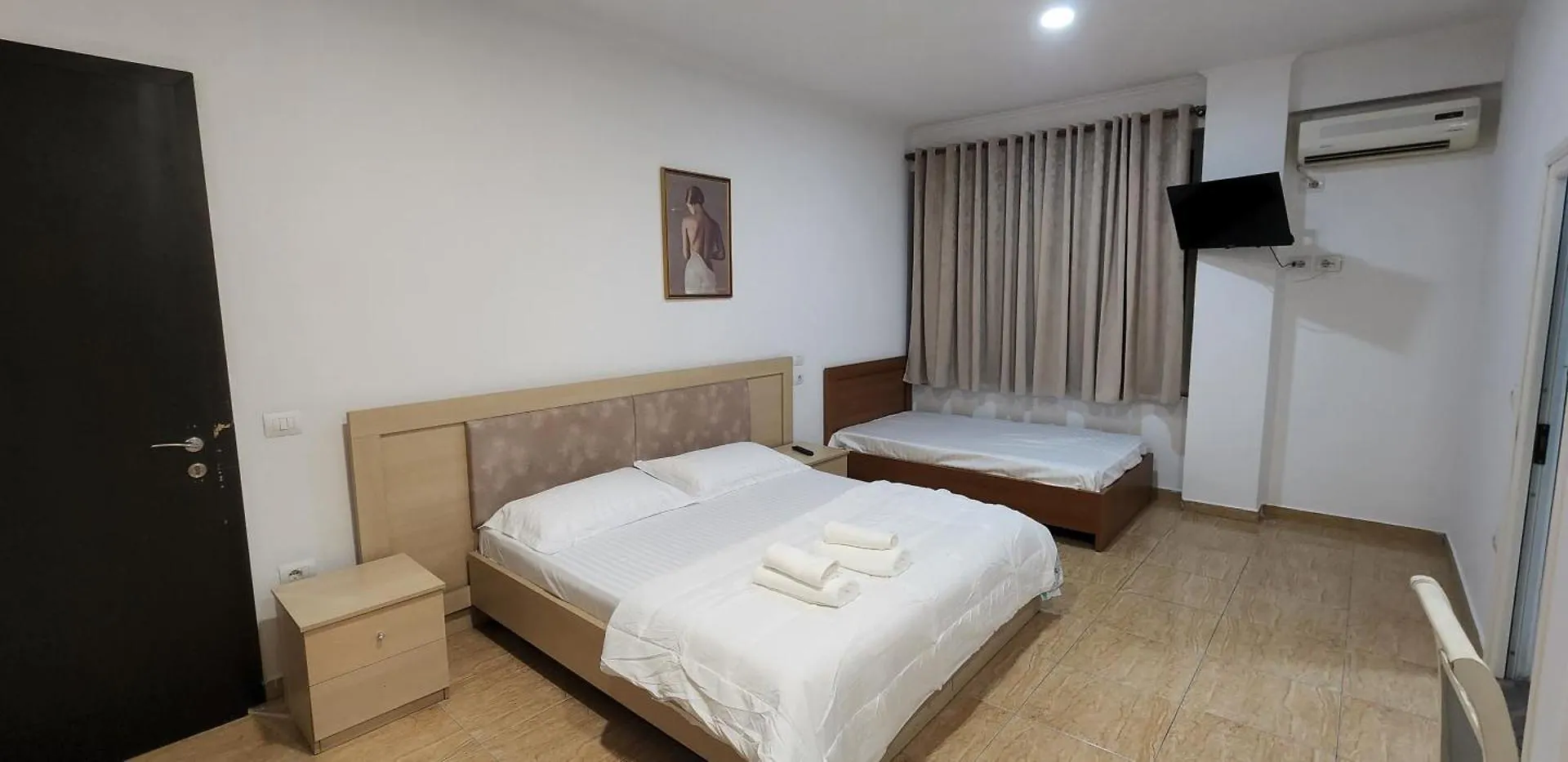 Hotel Kleo Rinas
