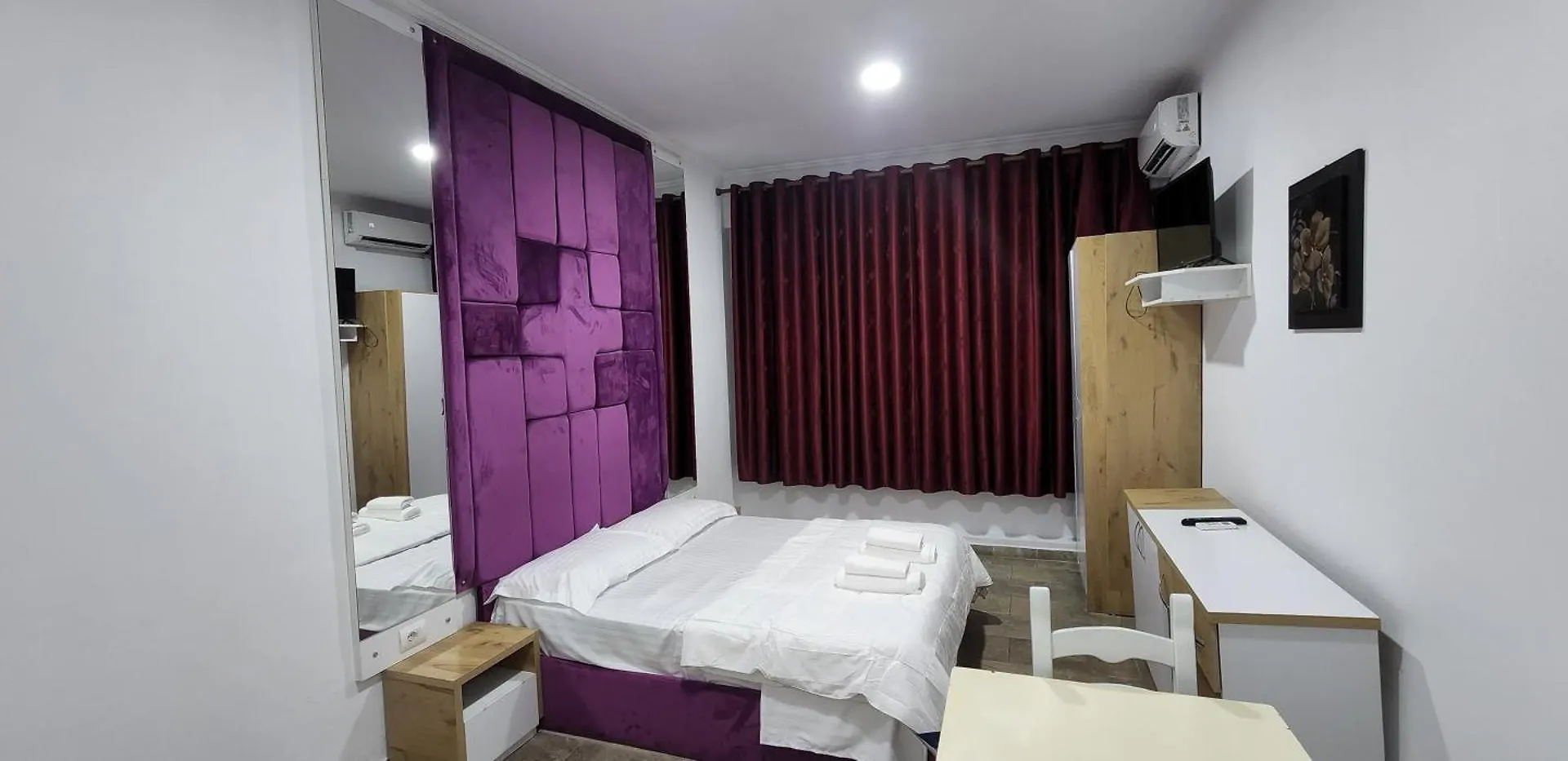 Hotel Kleo Rinas
