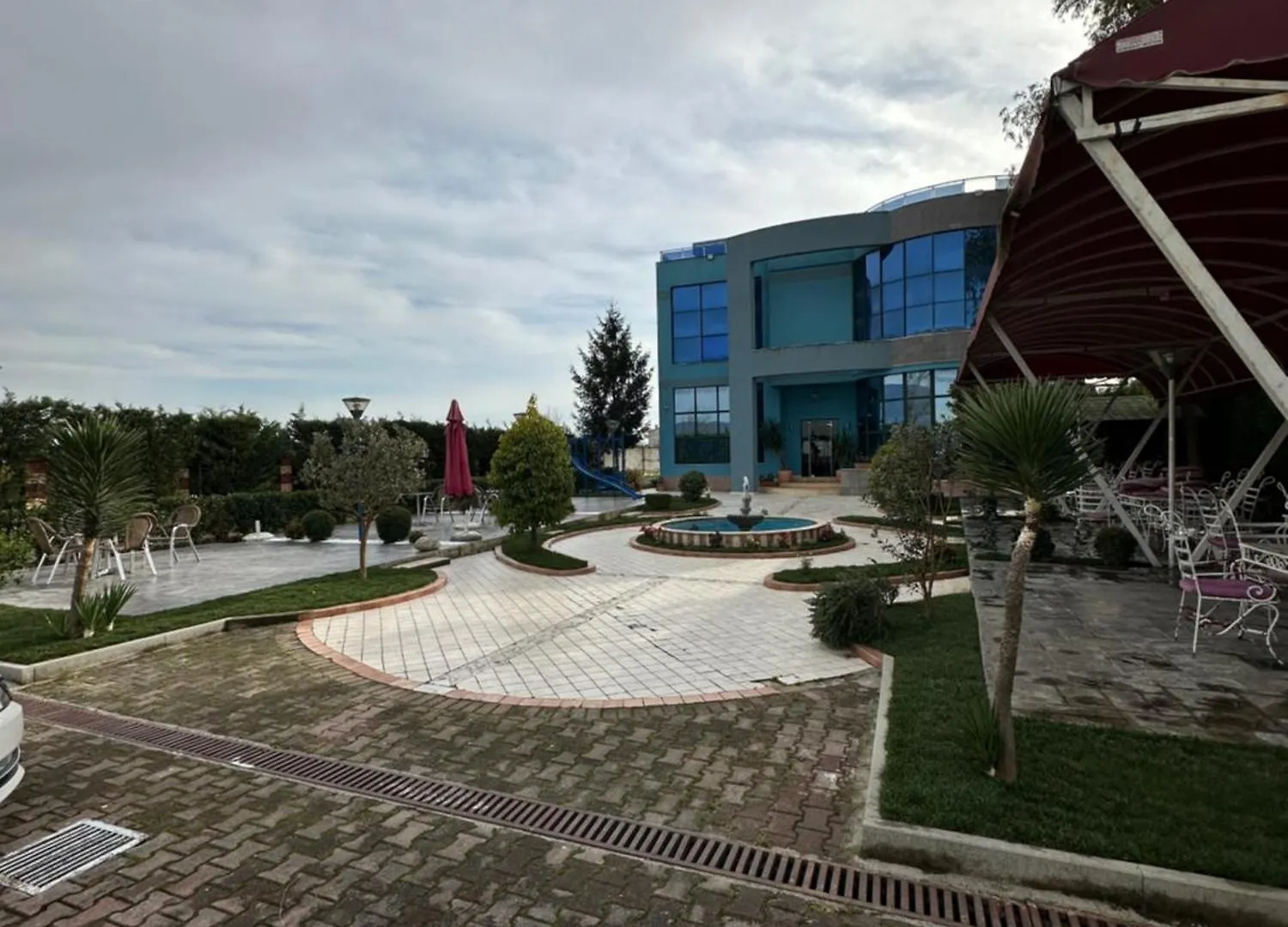 Hotel Kleo Rinas Albania
