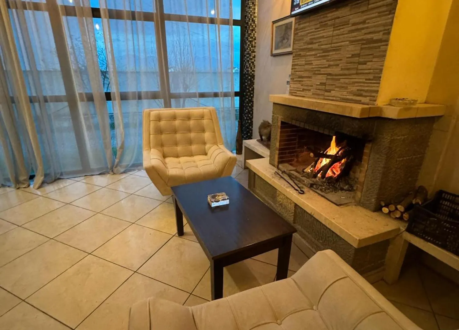 Hotel Kleo Rinas 0*,