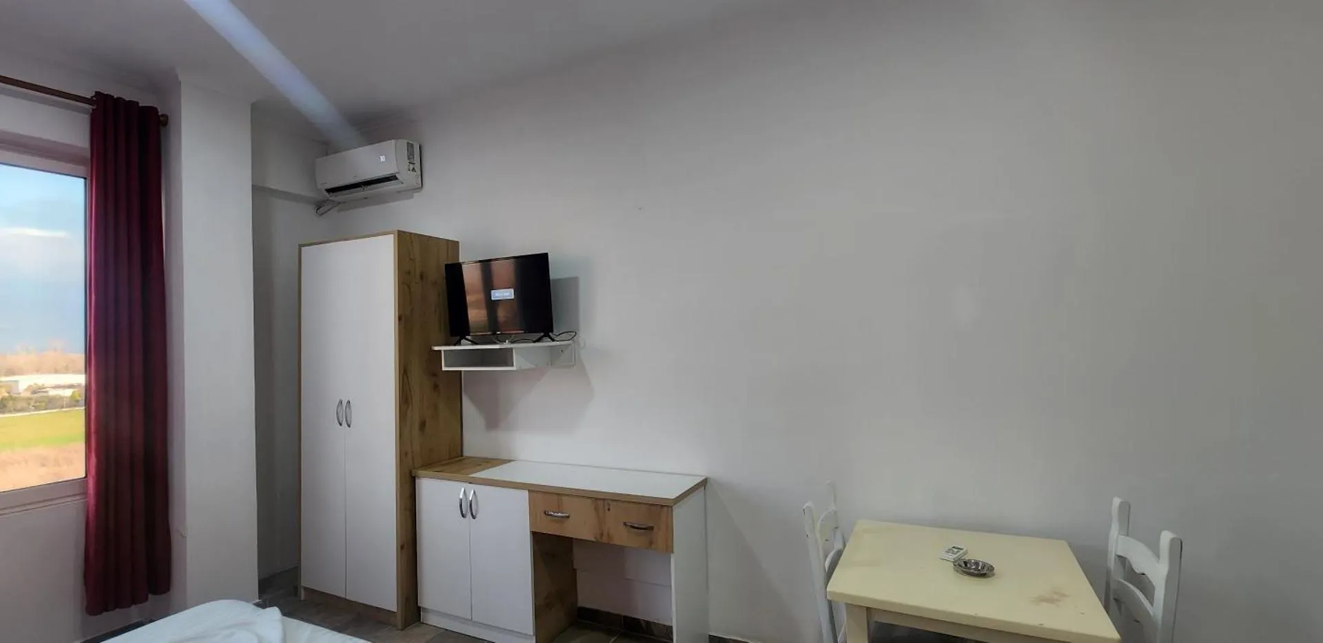 Hotel Kleo Rinas
